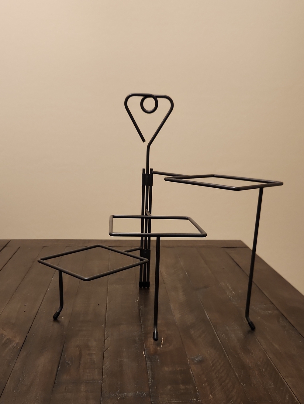 The Pampered Chef Black Metal 3-Tier Serving Stand #1952